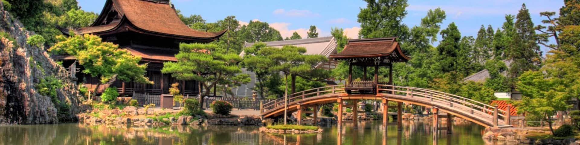 虎渓山永保寺 観音堂と無際橋