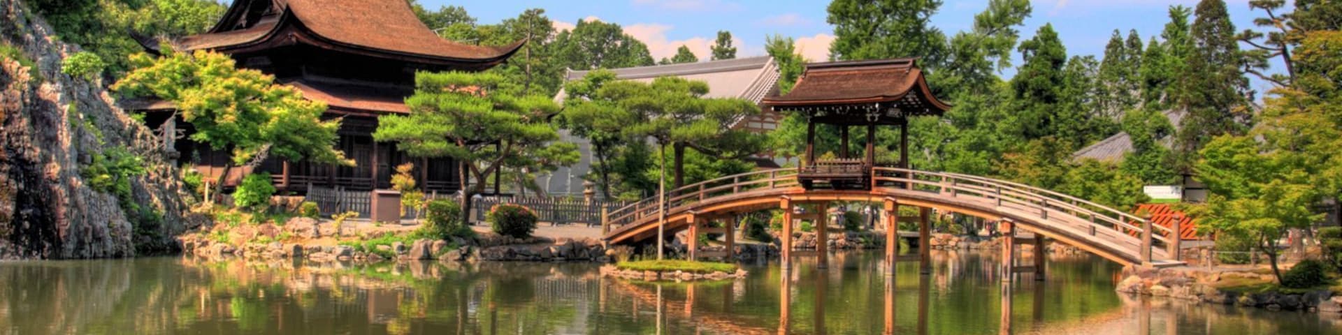虎渓山永保寺 観音堂と無際橋