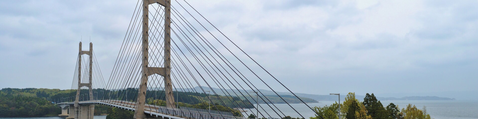 Twin tower bridge Nakanoto nōdō bashi (Nanao, Ishikawa)