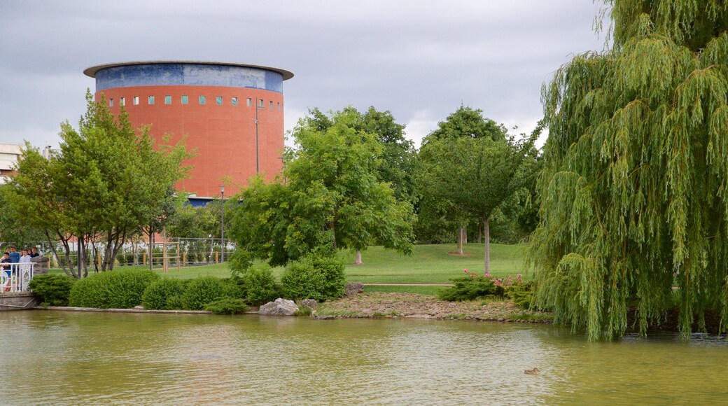 Yamaguchi Park featuring a park and a lake or waterhole