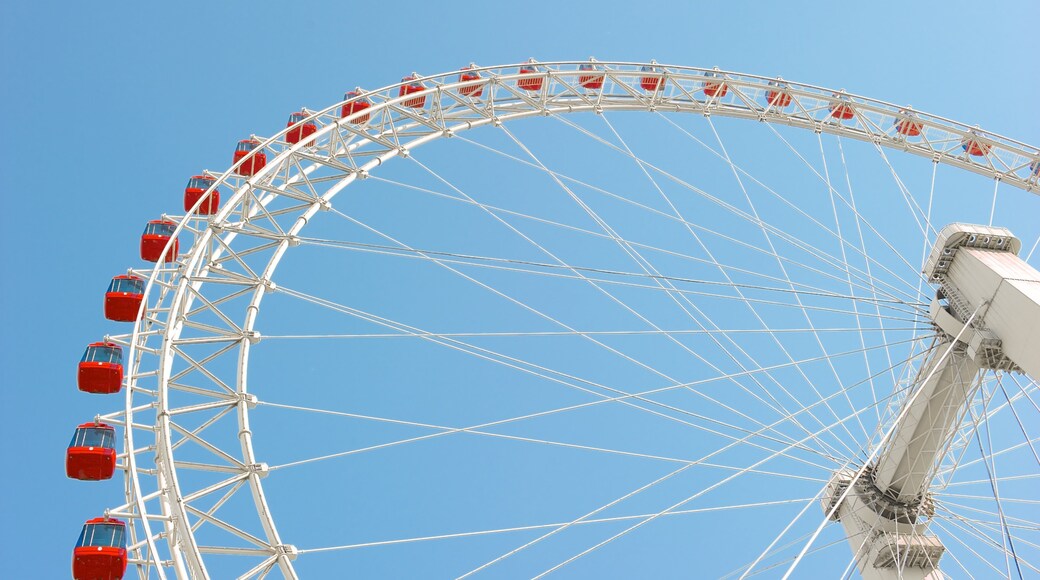 Tianjin Eye cho thấy tàu lượn