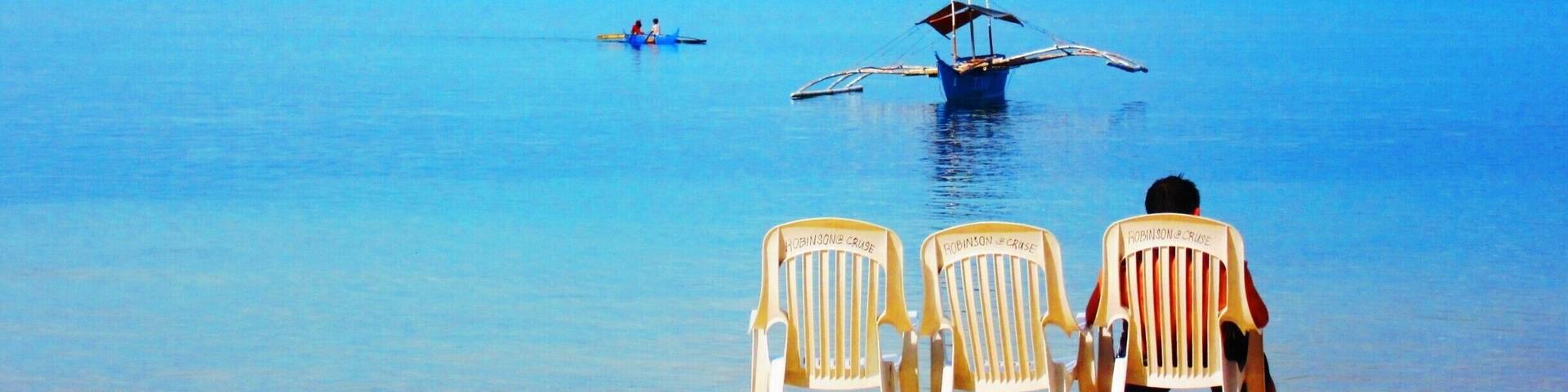 Can you spot the thin #blue line that separates the sea from the sky? This scenic spot is located in the southern part of Negros Island in the Philippines.