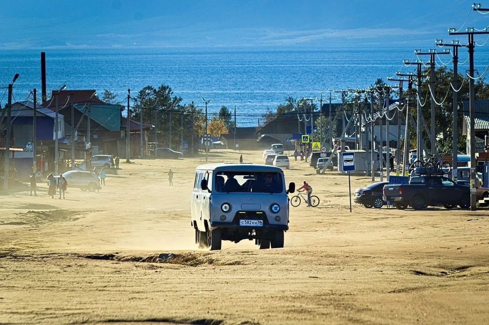 Streetlife in Khuzhir at Olkhon, Lake Baikal.