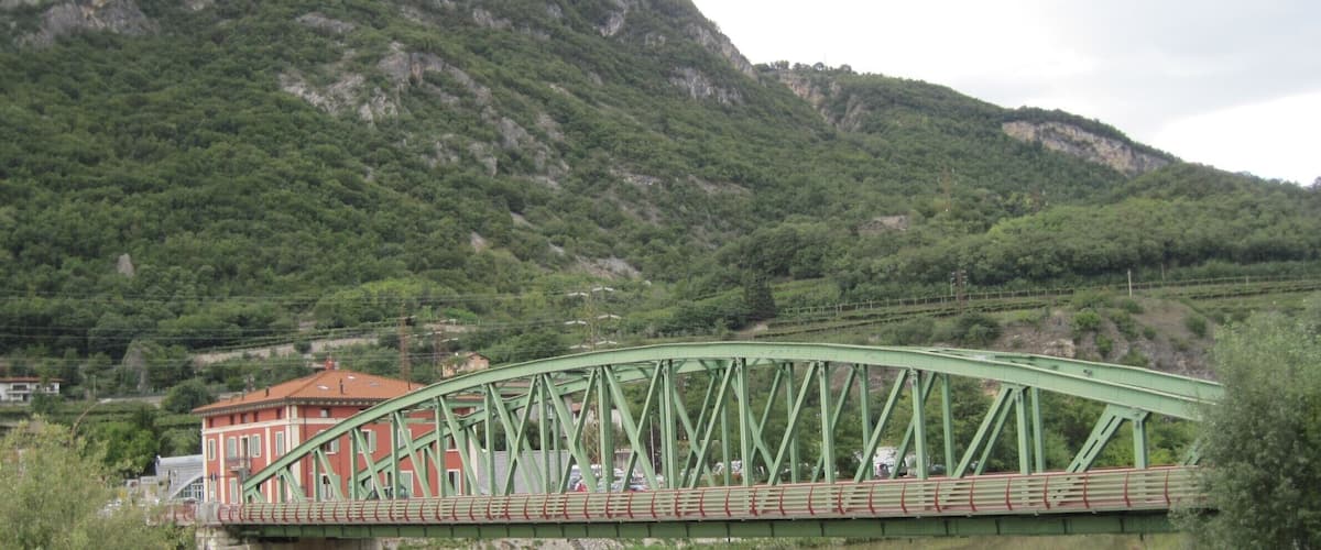 Ponte di Ravazzone da sud, dalla sponda sinstra dell'Adige