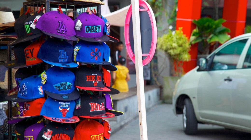 Plaza Seminyak que incluye compras y mercados