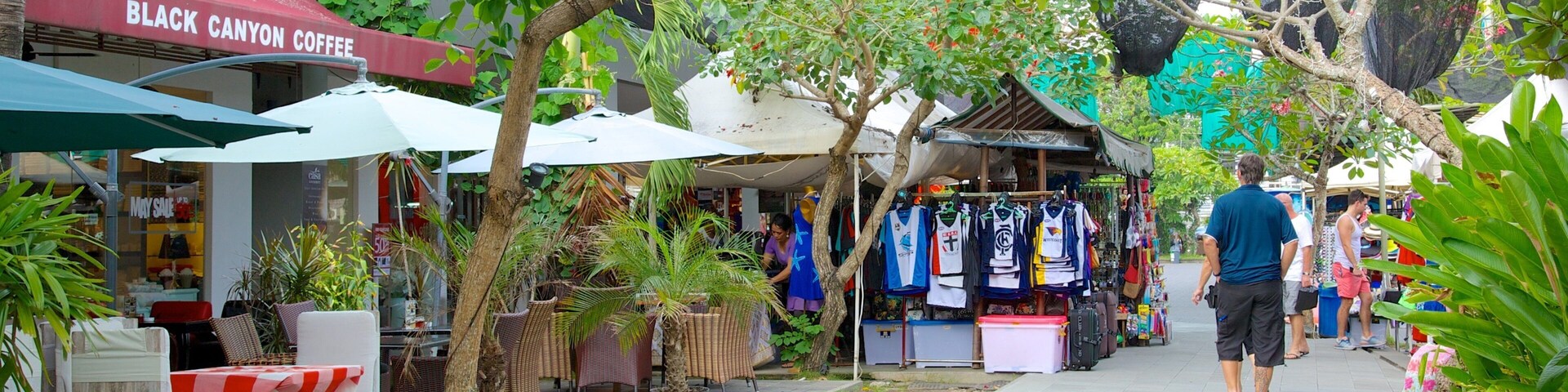 Seminyak Square which includes markets and street scenes