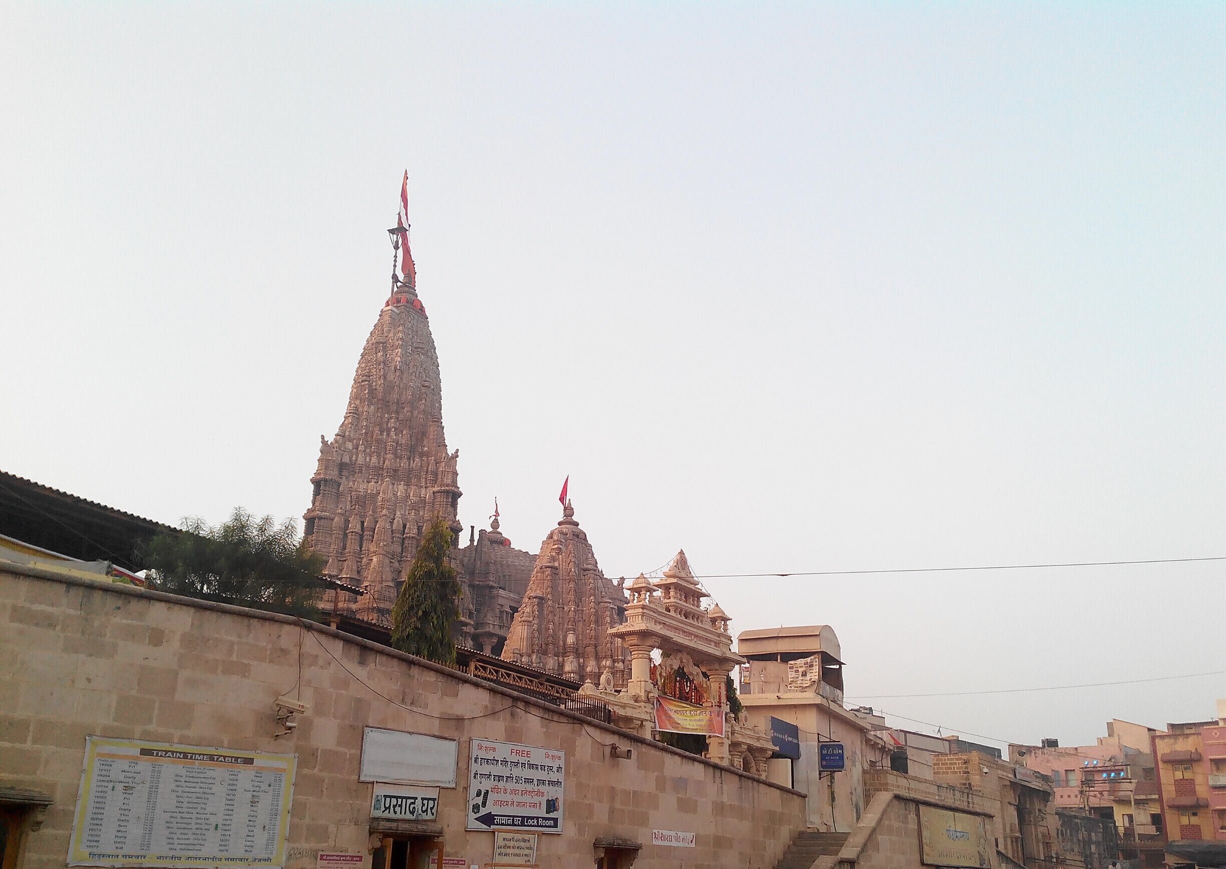 It is a Hindu temple dedicated to Lord Krishna, who is worshipped here by the name Dwarkadhish, or 'King of Dwarka'. The main shrine of the 5-storied building, supported by 72 pillars, is known as Jagat Mandir or Nija Mandir, archaeological findings suggest it to be 2,200 - 2,000 years old. Temple was enlarged in the 15th- 16th century.