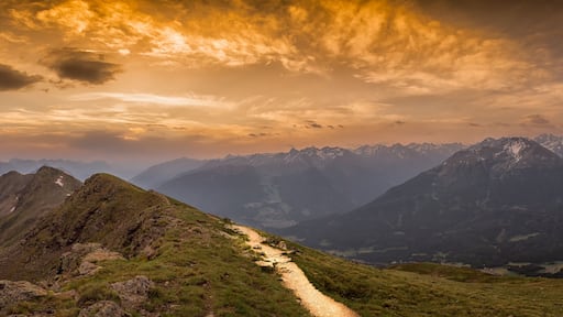 Sonnenaufgang am Venet / Sunrise at Venet