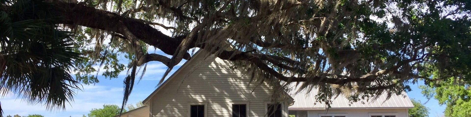 Dating to 1906, this is Union School ... named because it brought together several smaller schools in the area. It was closed due to overcrowding in 1969! It is now part of Fort Christmas Historical Park.
