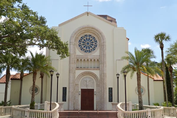 St. James Cathedral featuring a church or cathedral