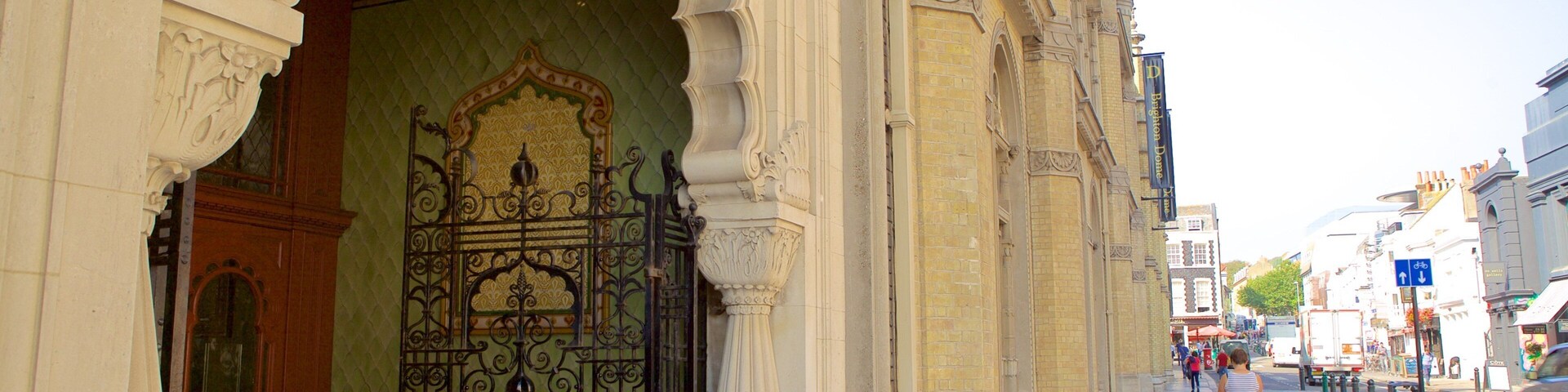 Brighton Dome mostrando elementos de patrimônio e cenas de rua