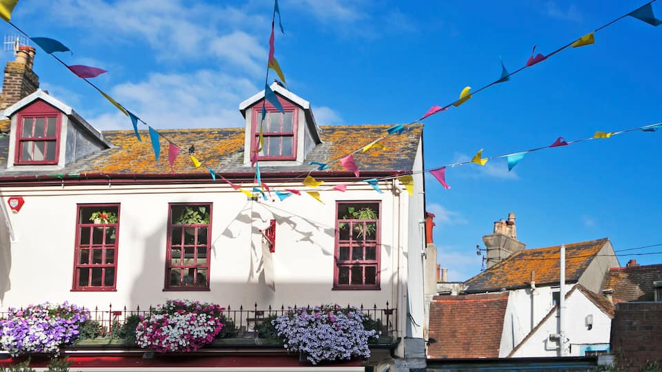 Typical english townhouse in Brighton. White house.
