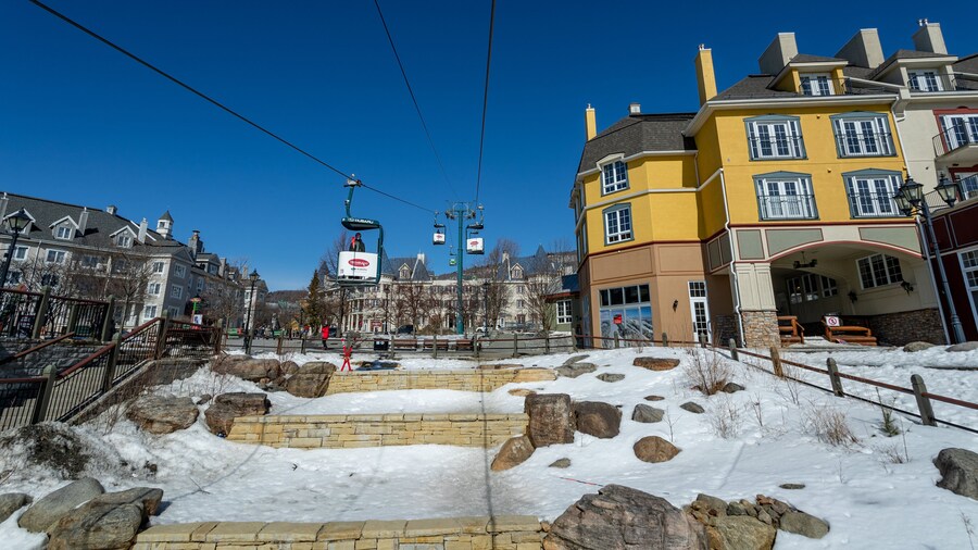 Cabriolet Ski Lift featuring snow and a gondola