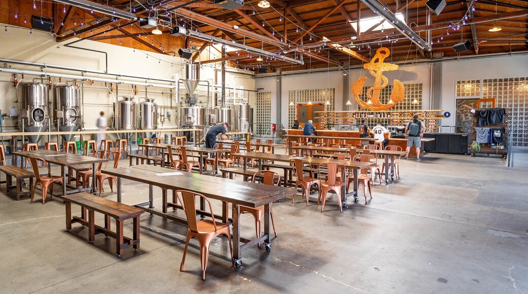 Anchor Brewing Company featuring interior views