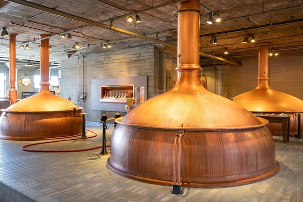 Anchor Brewing Company showing interior views