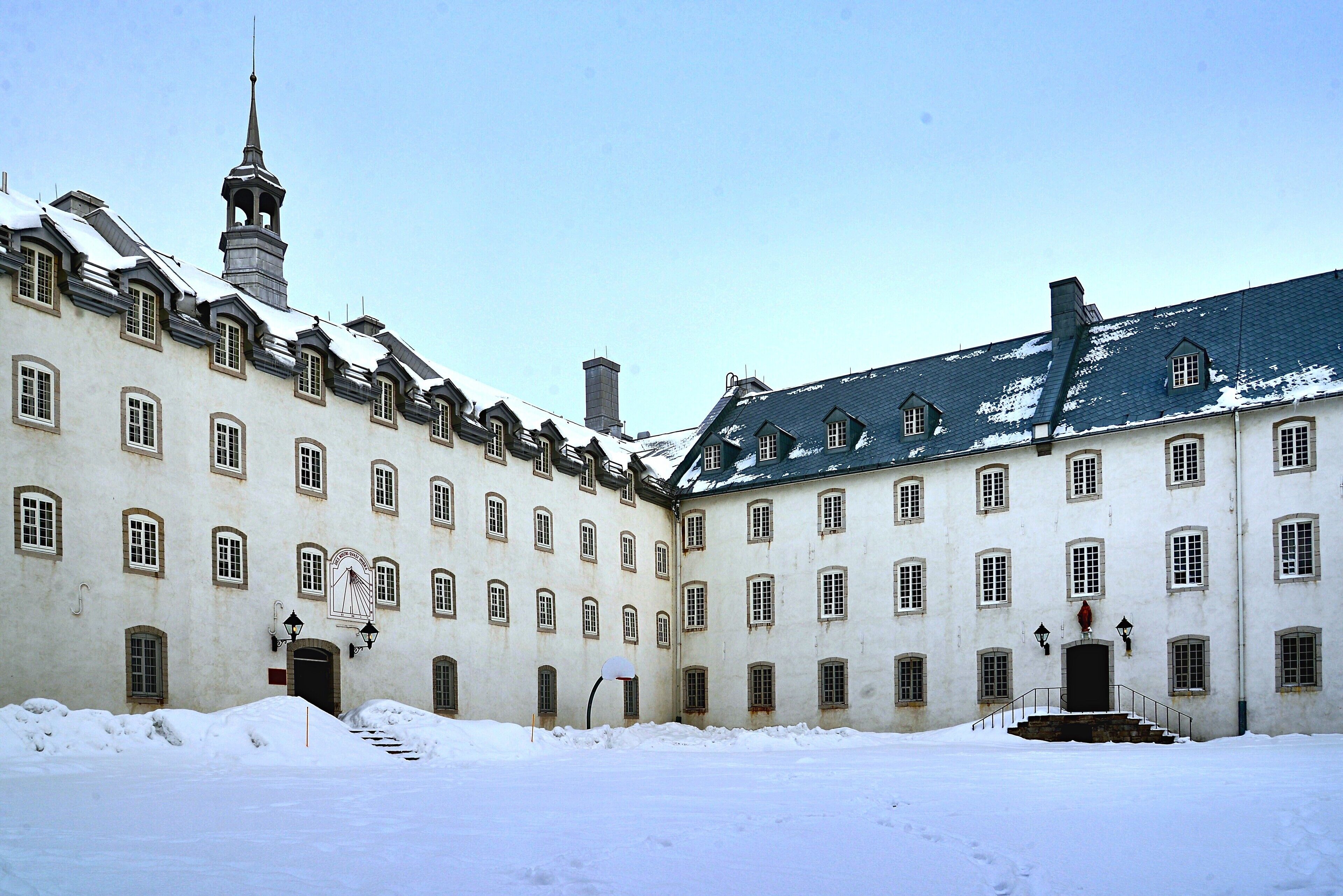 UNESCO World Heritage Site: Historic District of Old Québec
The 350 years Seminary of Quebec is a Roman Catholic community of priests in Quebec City founded by Bishop François de Laval, the first bishop of New France in 1663. It was built between 1675 and 1868—are a magnificent example of French roots in Canada.
#Canada #Quebec #QuebecCity #OldQuebec #history #seminary #architecture #UNESCOWorldHeritageSite