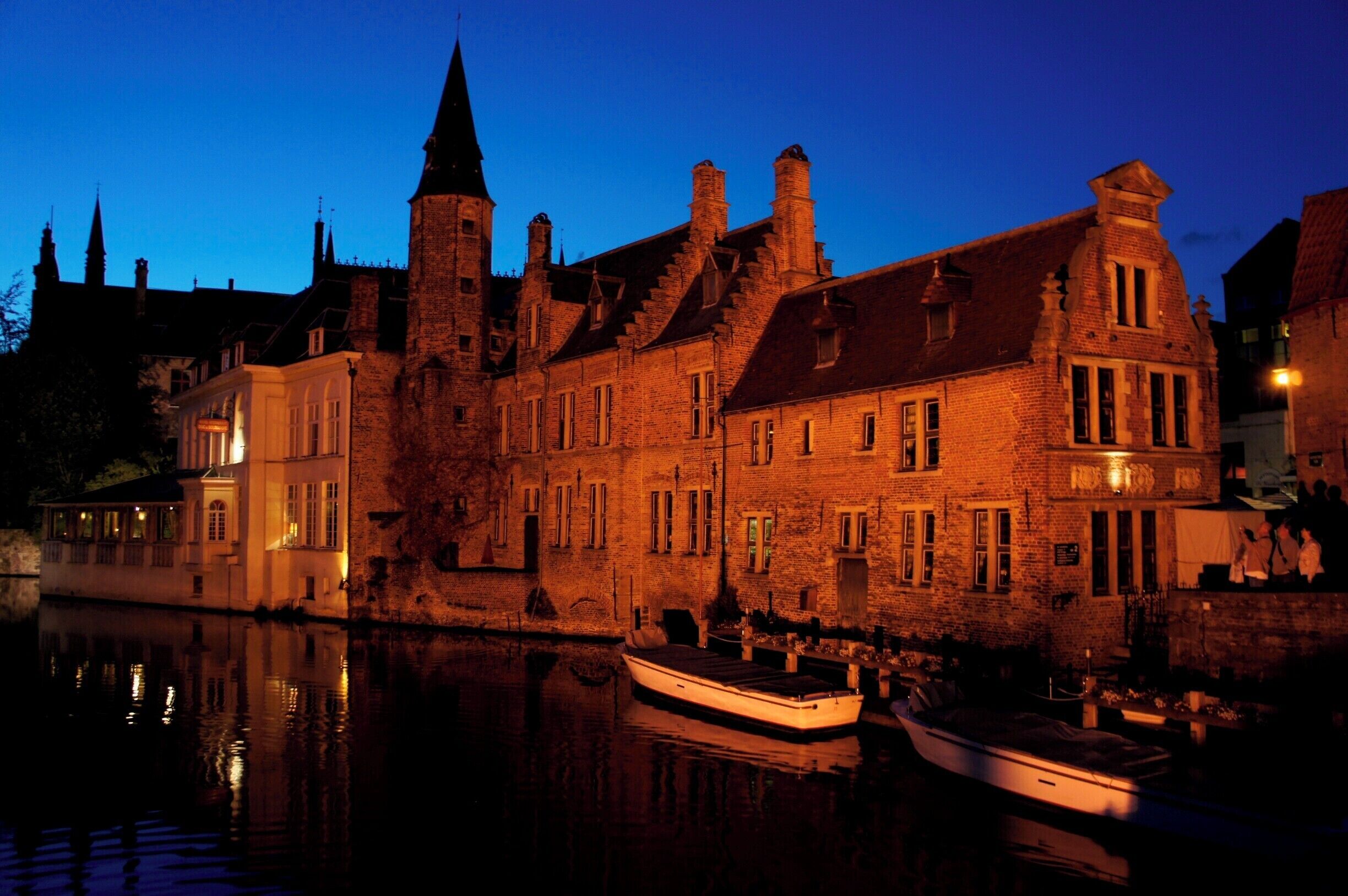 Small medieval town of Bruges in Belgium is one of the most picturesque places I have ever been. I watched the movie "In Bruges" and just had to go for a visit. :)

#medieval #bruges #river #night #architecture #goldenhour