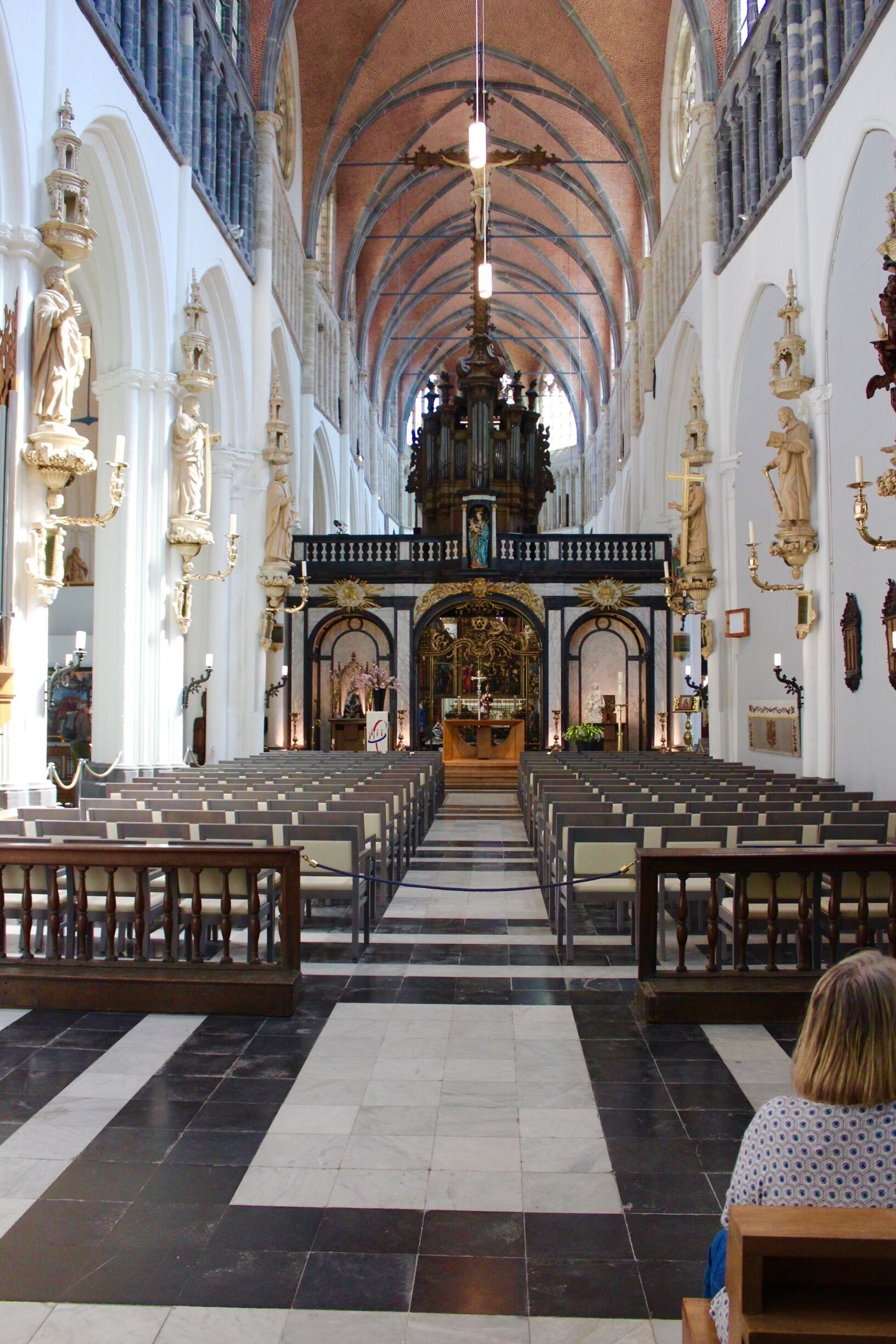 The Church of Our Lady in Bruges, Belgium, dates mainly from the 13th, 14th and 15th centuries.

Its tower, at 377 ft in height, remains the tallest structure in the city and the second tallest brickwork tower in the world (the tallest being the St. Martin's Church in Landshut, Germany)

The altarpiece of the large chapel in the southern aisle enshrines the most celebrated art treasure of the church—a white marble sculpture of the Madonna and Child created by Michelangelo around 1504. Probably meant originally for Siena Cathedral, it was purchased in Italy by two Brugean merchants, the brothers Jan and Alexander Mouscron, and in 1514 donated to its present home. The sculpture was twice recovered after being looted by foreign occupiers—French revolutionaries c. 1794 and Nazi Germans in 1944.

Bruges is the capital and largest city of the province of West Flanders in the Flemish Region of Belgium, in the northwest of the country.

The historic city centre is a prominent World Heritage Site of UNESCO.

 Along with a few other canal-based northern cities, such as Amsterdam, it is sometimes referred to as The Venice of the North. Bruges has a significant economic importance thanks to its port and was once one of the world's chief commercial cities.  Bruges is well known as the seat of the College of Europe, a university institute for European studies.

#LIFEATEXPEDIA  #TRAVEL #HILLBILLYINPARIS #BRUGES