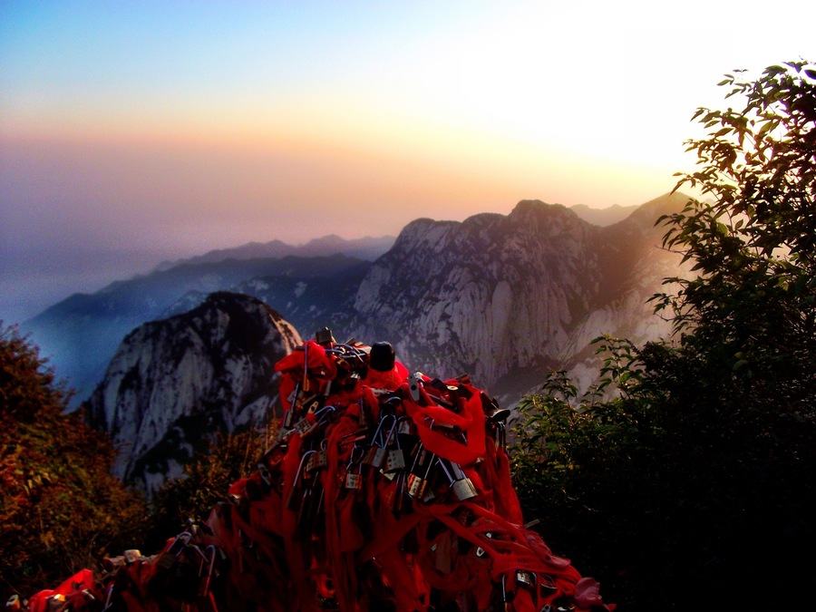 They say it is the most dangerous mountain to climb.
whether this is true or not, you have to discover yourself. But be prepared for a 6 hour walk in the night for the best experience (and amazing sunset).