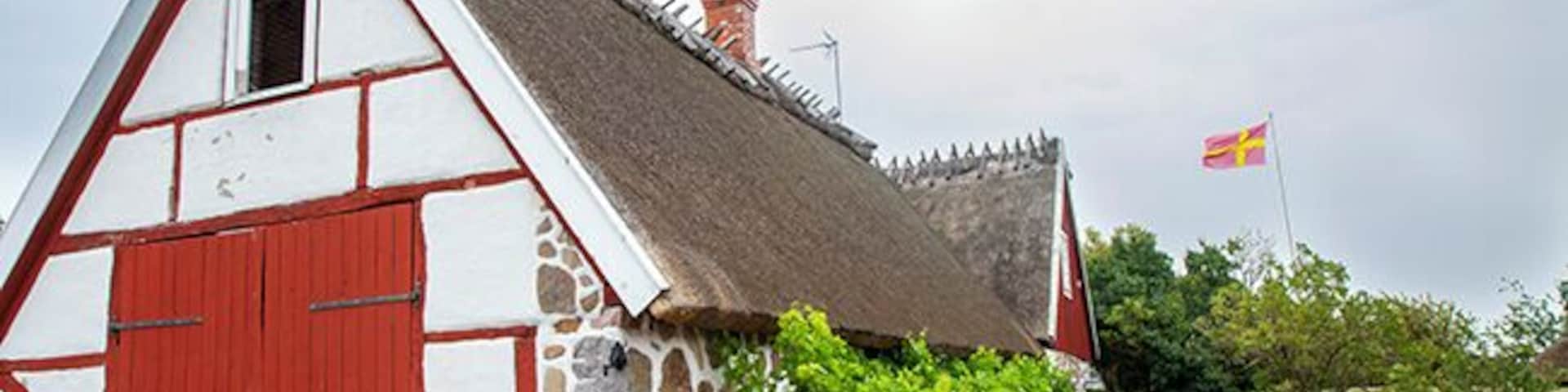 Great food at Arild`s vineyard. Here are one of the farms traditional buildings.
Read more at: http://www.travelwithallsenses.com