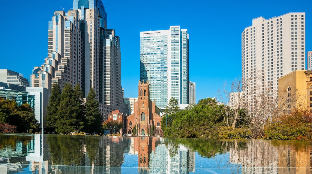 San Francisco Yerba Buena Gardens, California, USA.; Shutterstock ID 170664281