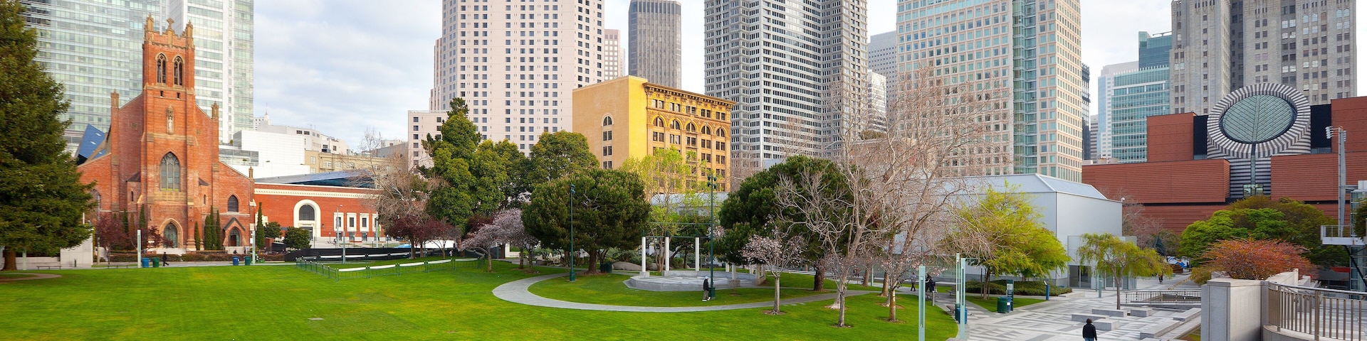 Yerba Buena Gardens and downtown city skyline of San Francisco