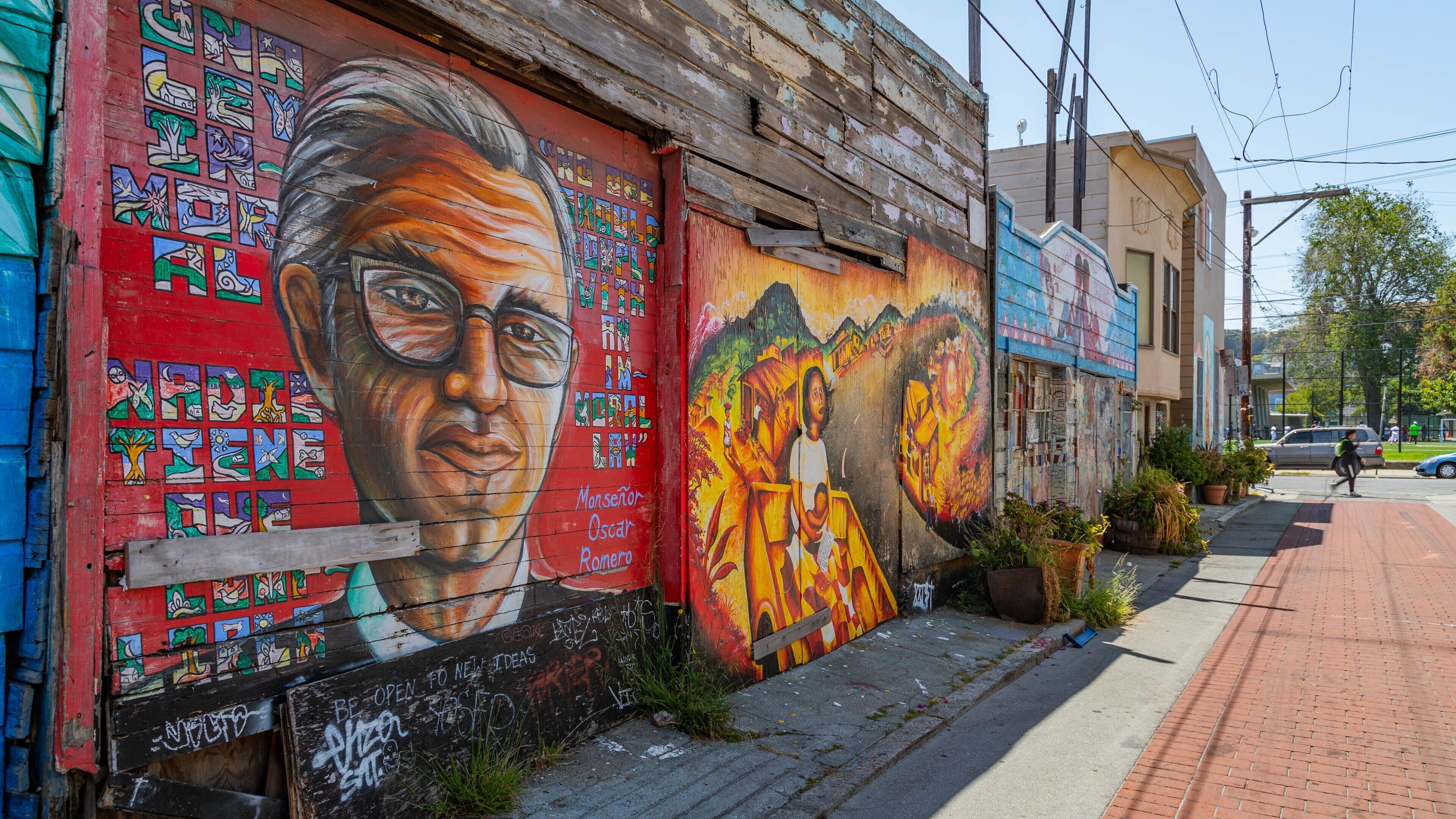 Balmy Alley which includes outdoor art