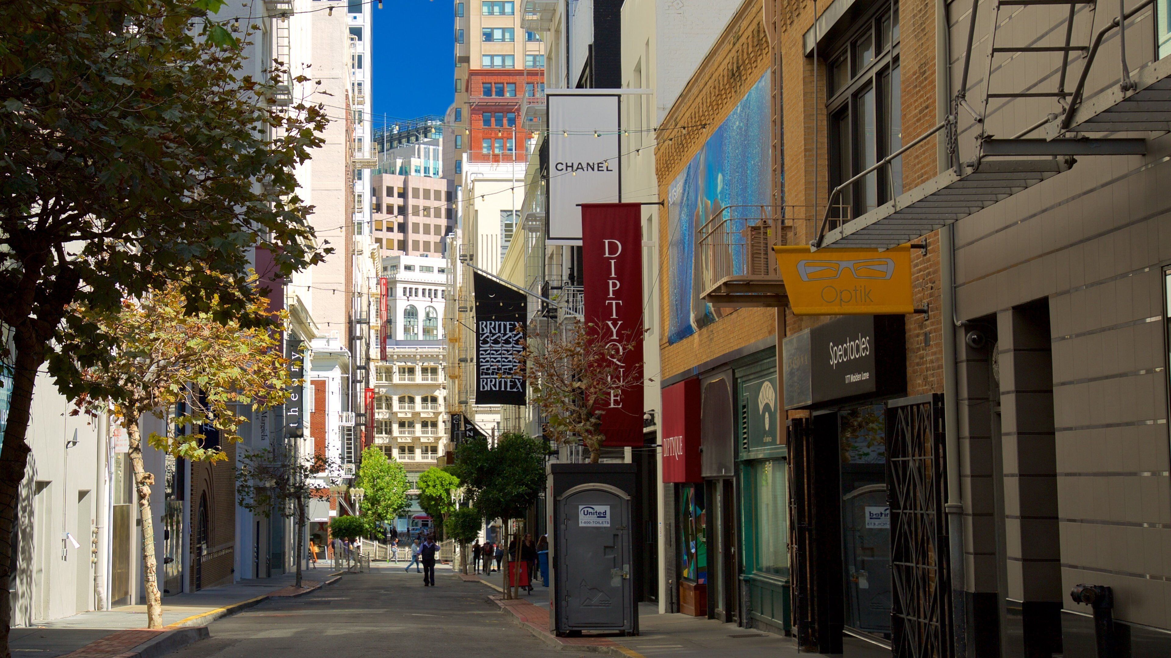 Maiden Lane showing signage, a city and cbd