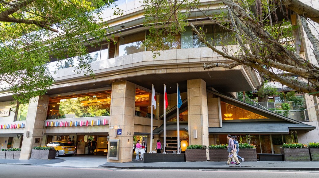 Beitou Hot Springs Park