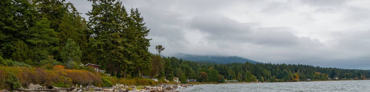 Roberts Creek which includes a lake or waterhole