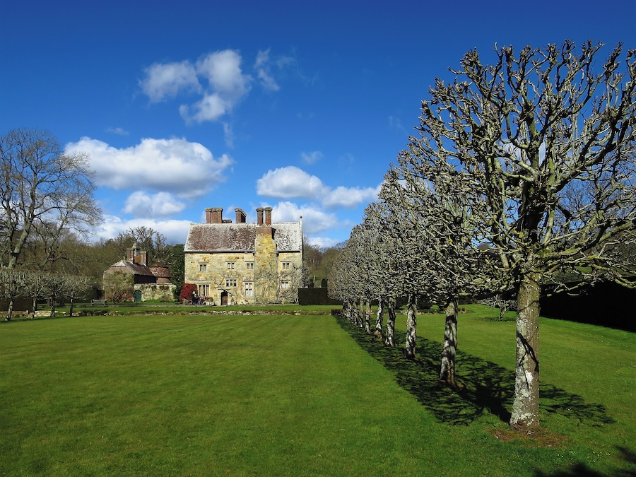 This is a photo of listed building number