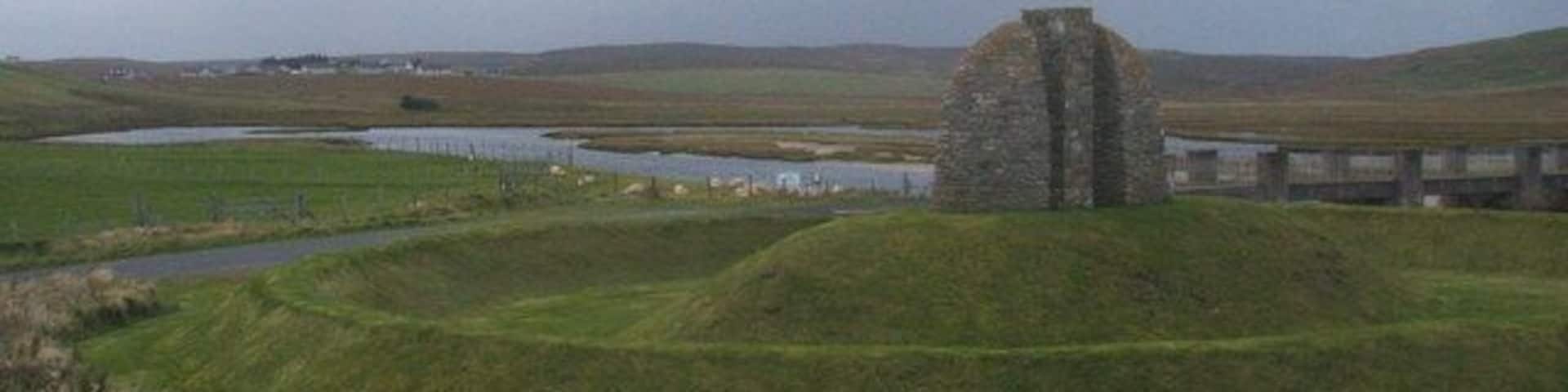 Memorial to the Coll and Griais Land Raiders