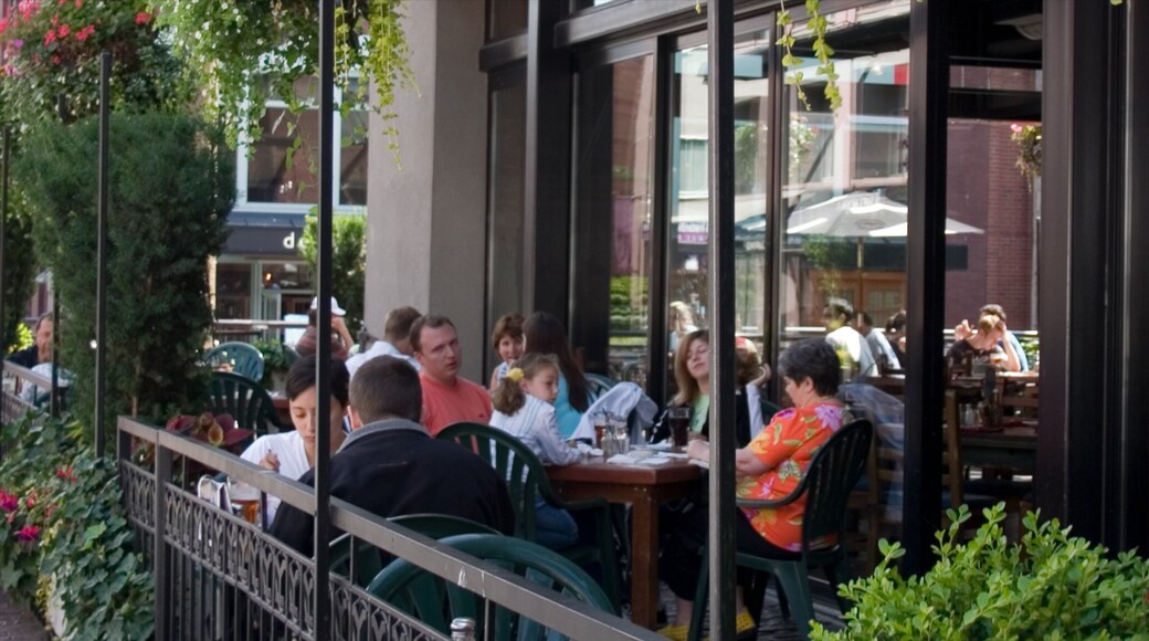 Yaletown showing drinks or beverages