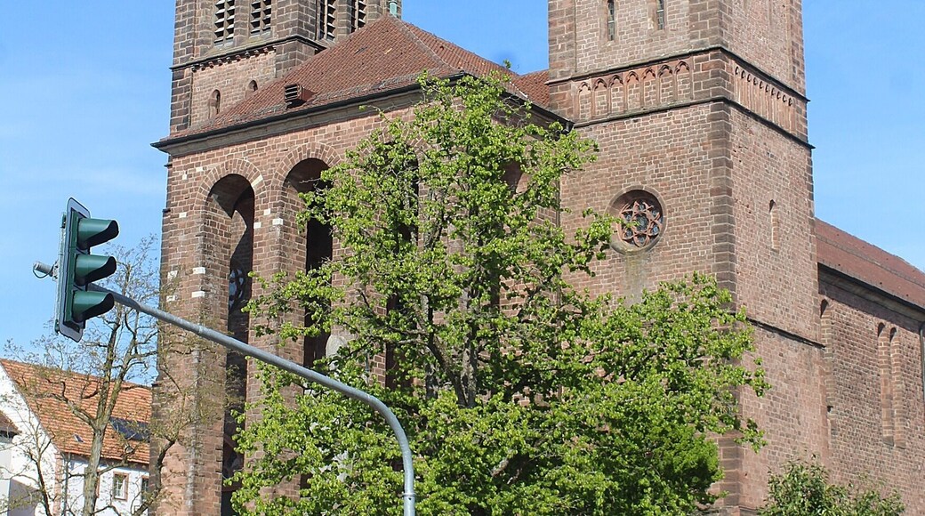 This is a photograph of an architectural monument. It is on the list of cultural monuments of Pirmasens
