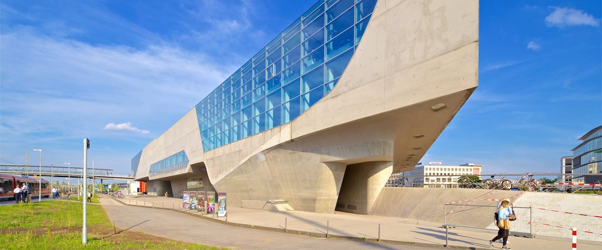 Phaeno Science Center ofreciendo arquitectura moderna