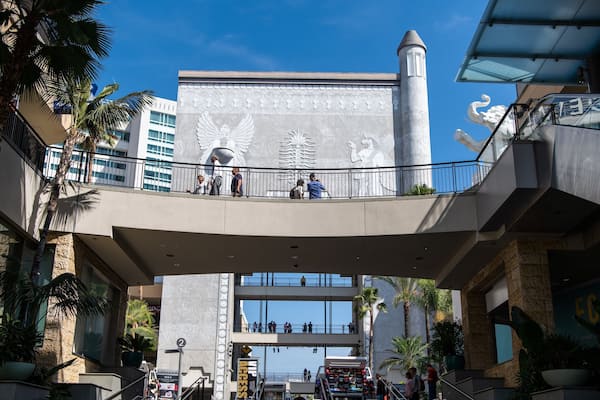 LosAngeles_HollywoodandHighlandCenter_6156013_3