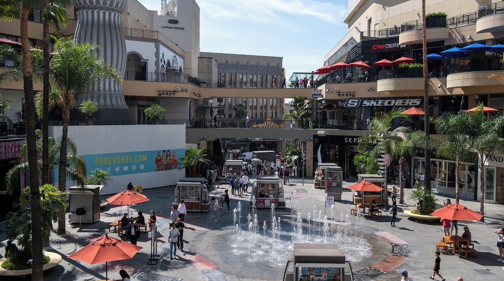 Hollywood and Highland Center