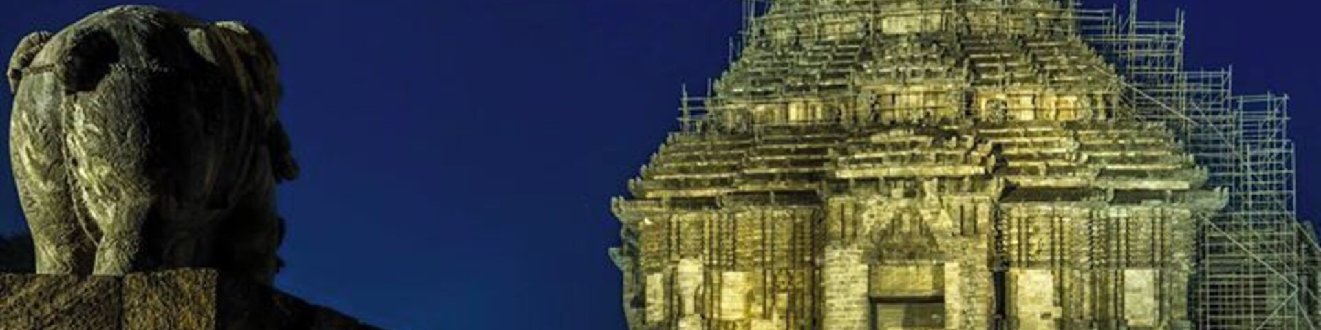 Konark temple...I had to be quite sneaky to get this...you weren't allowed to put up a tripod, and one of the blokes sitting here was a security guard...I sneaked behind him behind a wall, and set up my tripod and raised the camera up like a periscope over the wall and got the shot.