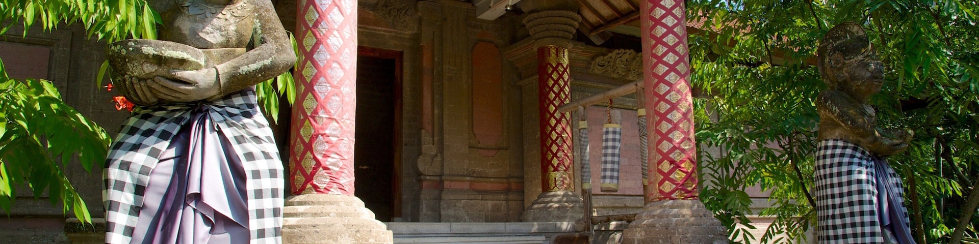 Agung Rai Museum of Art which includes a temple or place of worship, religious aspects and a monument