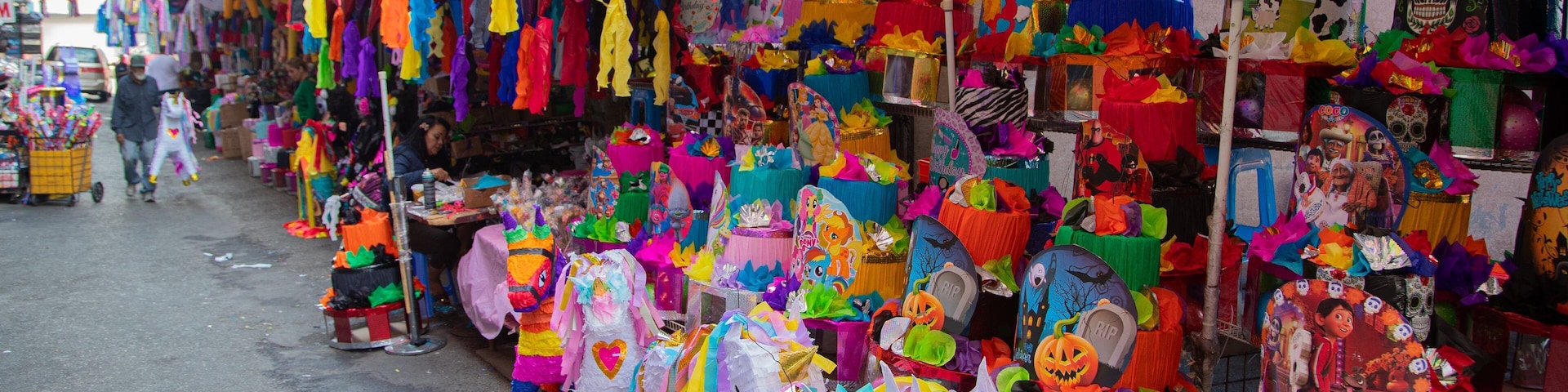 Toy District