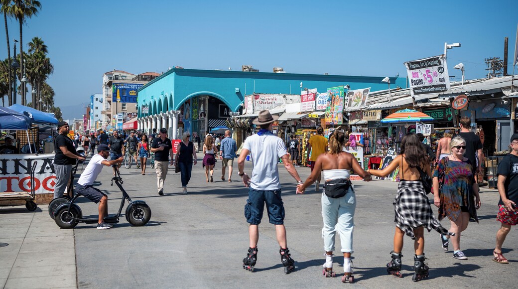 ベニス ビーチ ボードウォーク