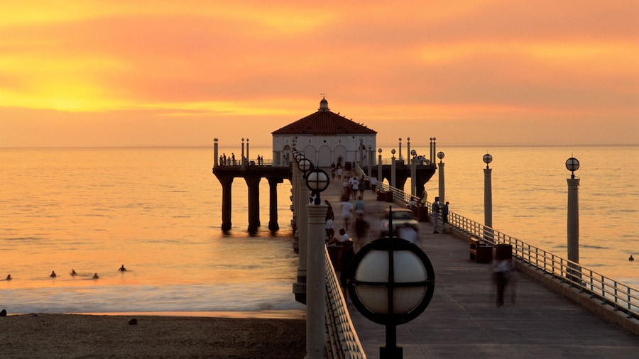 Manhattan Beach Pier in California