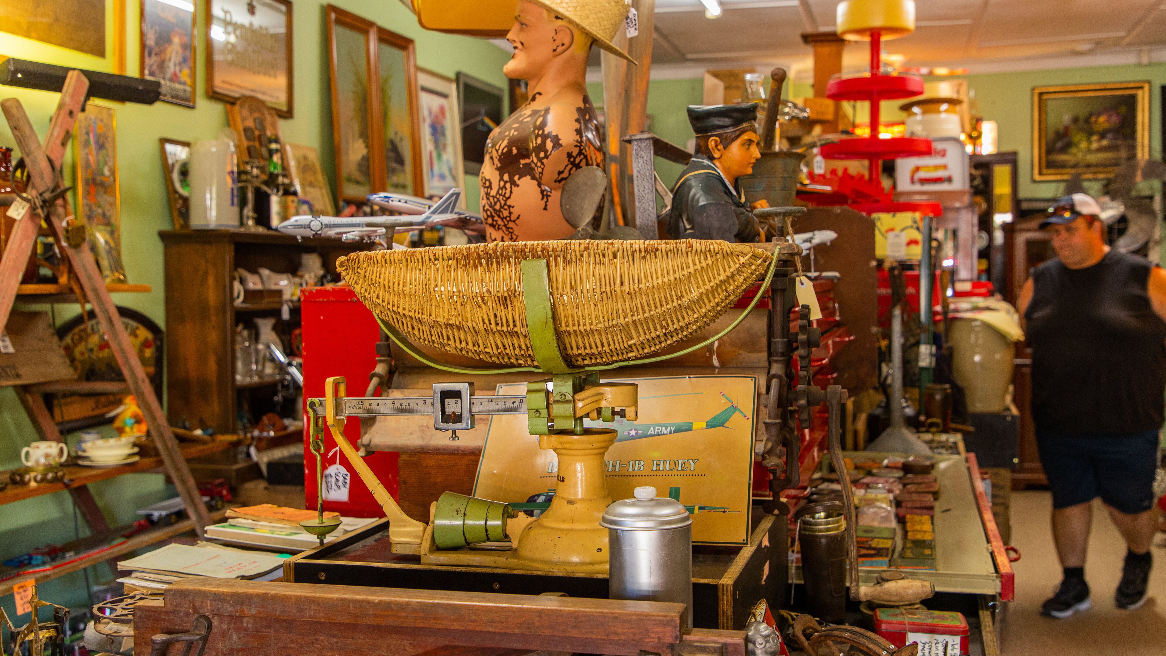 Yackandandah showing interior views