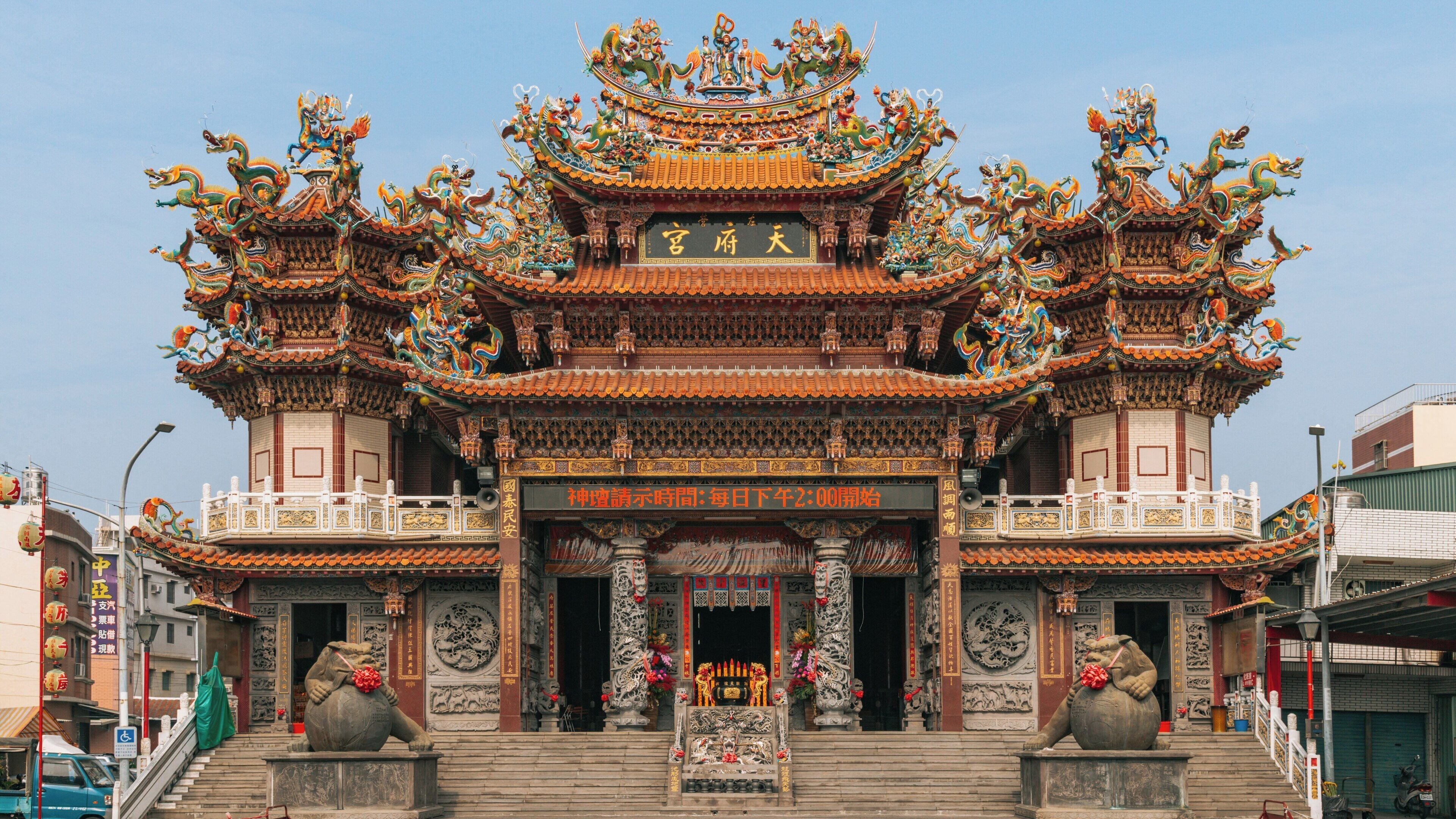 Lotus Pond in Zuoying District showcases stunning temple architecture and rich cultural heritage in Kaohsiung, Taiwan during a bright day