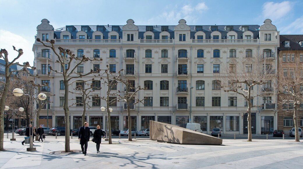 Frankfurt am Main, Weserstraße 21 (Kaiserstraße 48). Cultural monument of the city
