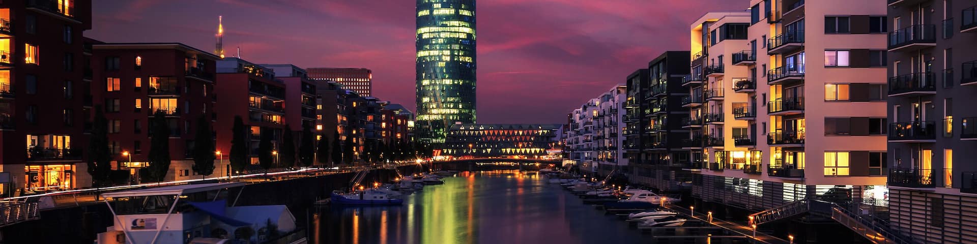 500px Photo ID: 124128909 - West haven in Frankfurt by night.
