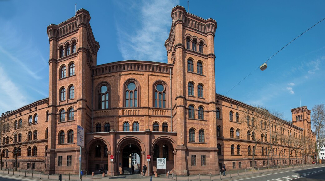 Frankfurt am Main, Gutleutstraße 112-116, Gutleutkaserne. Cultural monument of the city