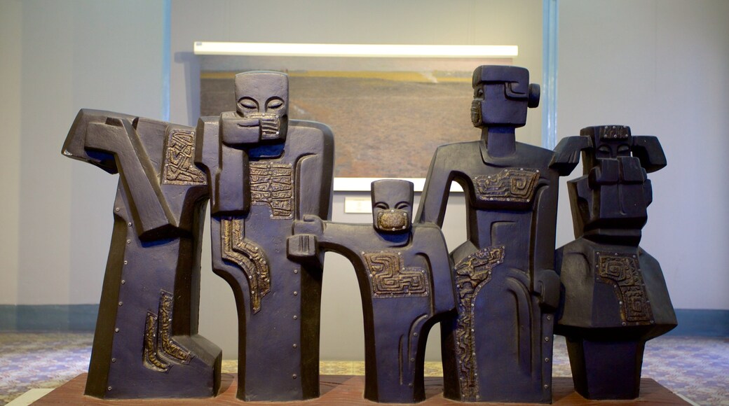 Museum of Fine Arts mit einem Innenansichten und Kunst