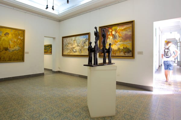 Museum of Fine Arts which includes art and interior views