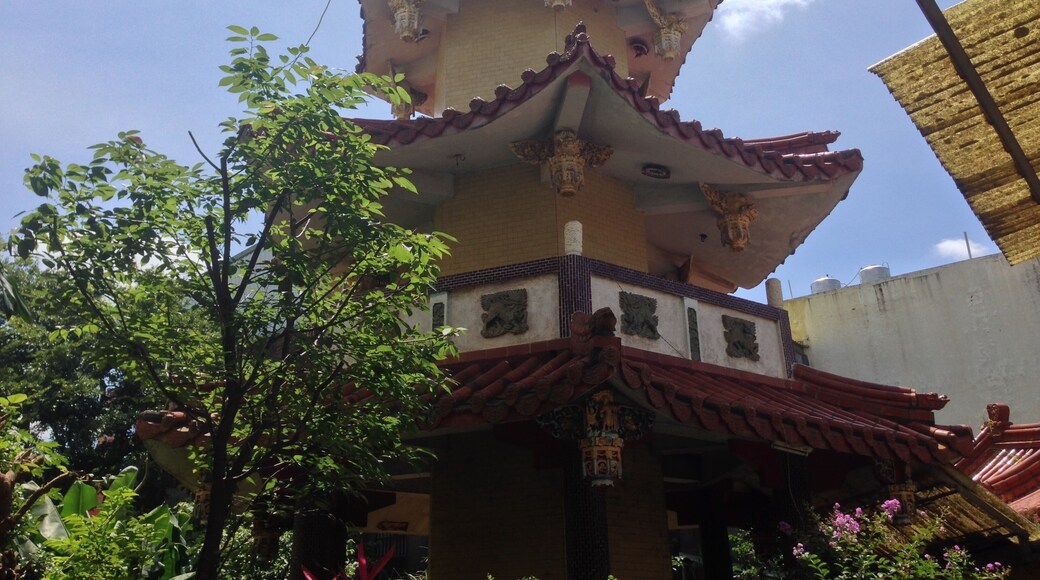 七十三公忠烈塔